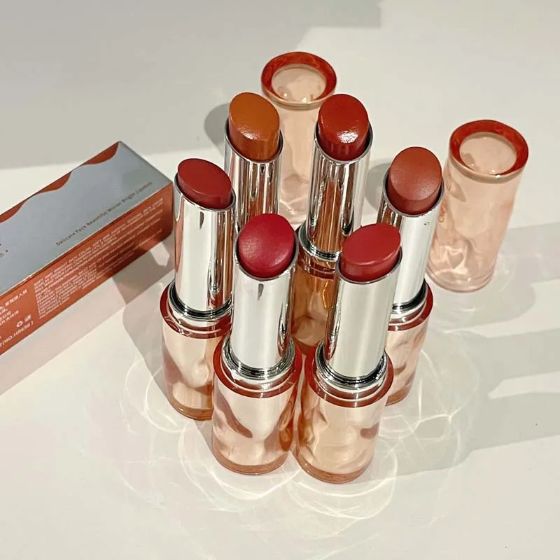 Beauty Without Makeup - Spiegel Lichte Lippenstift Delicate Mooie Make-up