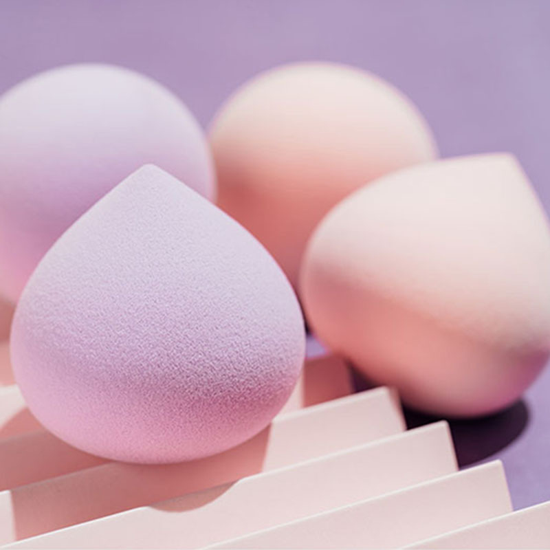 Superzachte make-upsponzen Dro - Beauty Blender In Makeup recensie en prijs