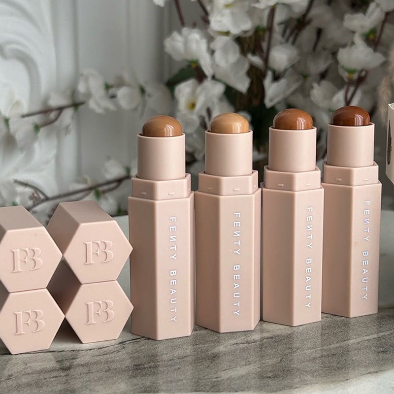Fenty Beauty Makeup Multi Colo - Fenty Beauty Makeup Highlighter recensie en prijs